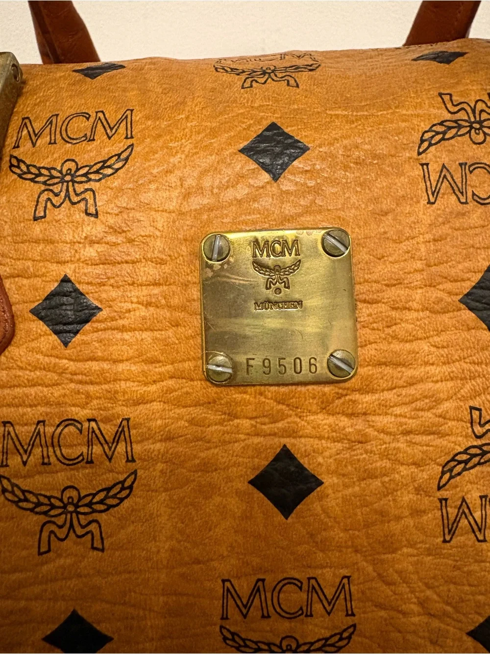 MCM Boston Bag / Top-Handle Boston Satchel in Cognac with COA